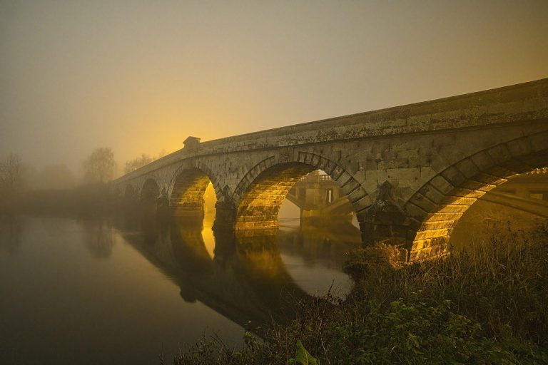 bridge-7703146_1280